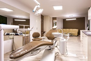 Дентален център СТИЛ ДЕНТ place picture